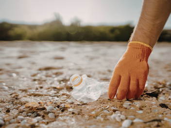 Samantha Cusick + The Great British Clean Up