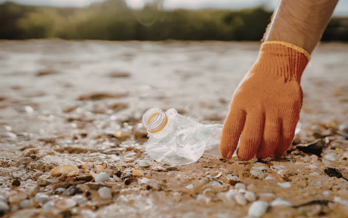 Samantha Cusick + The Great British Clean Up