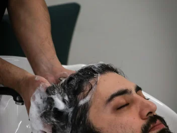 Tim Scott-Wright Raises Dementia Awareness in Salons