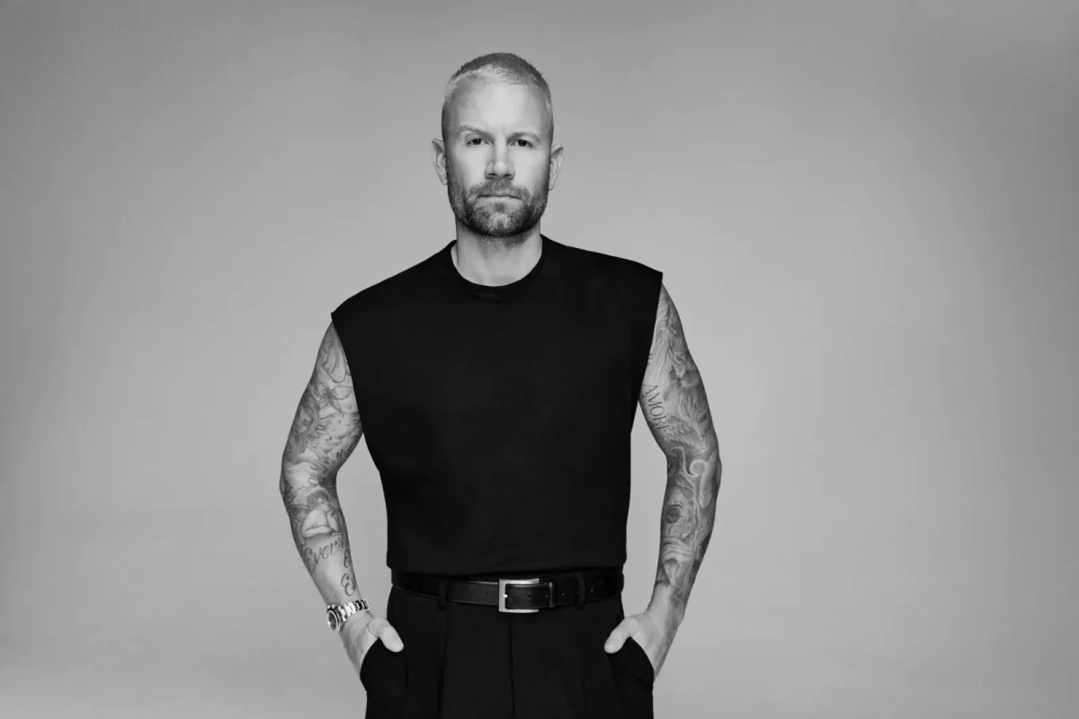 Black and white image of Luke Benson.