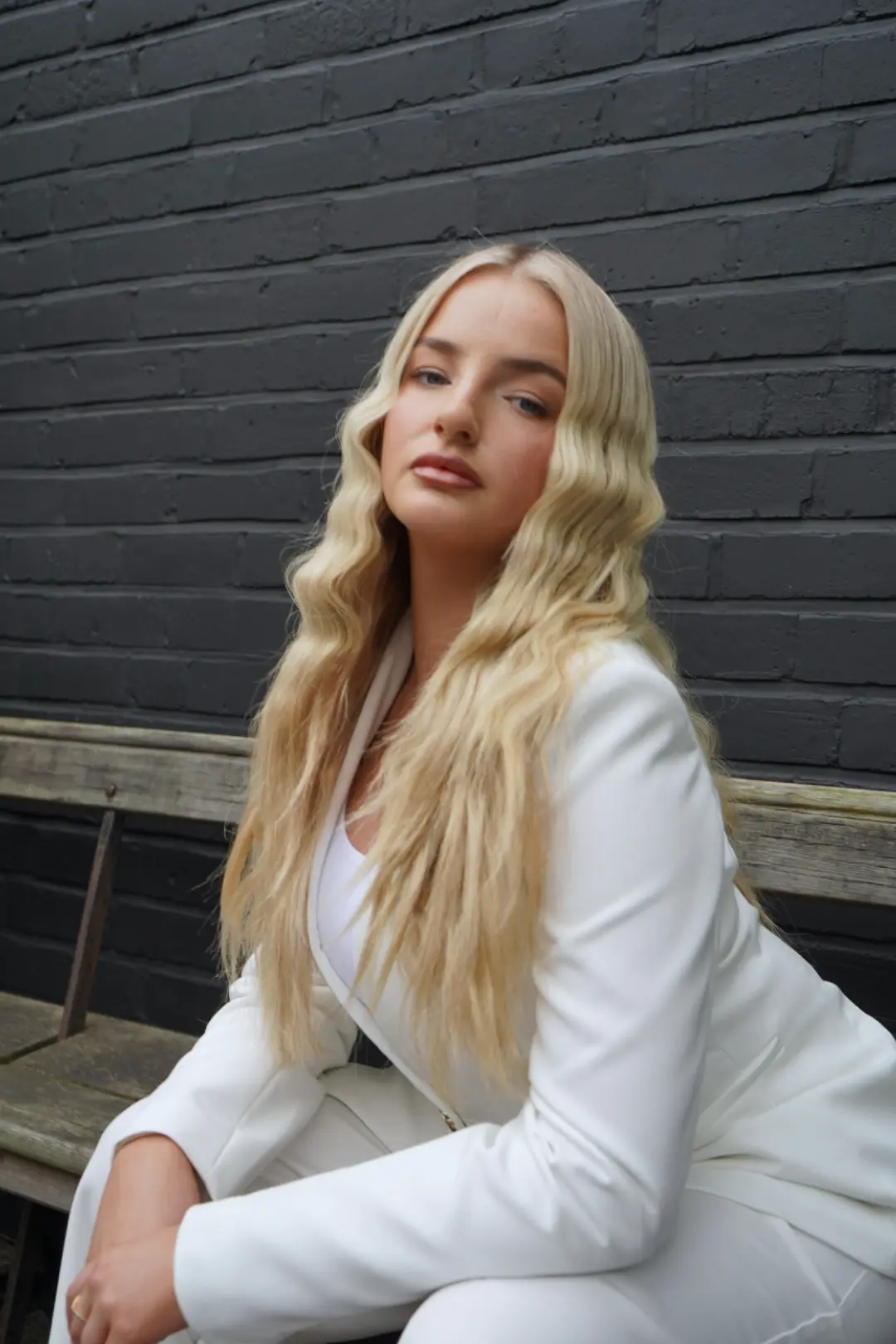 Model with Molly_Scandi Blonde hair.
